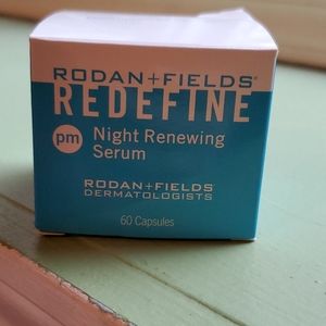 Rodan and Firlds Night Renewing Serum